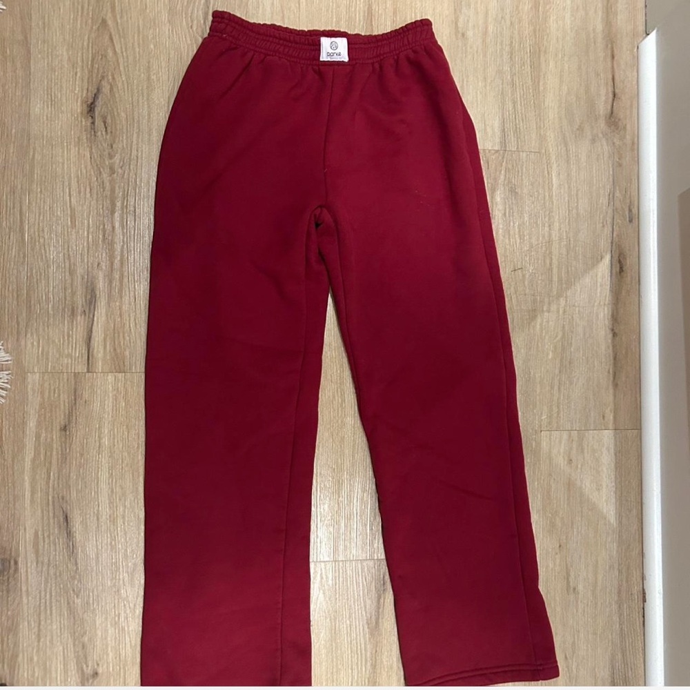 parke brand new never worn back to school boxer sweatpants size xs in maroon
